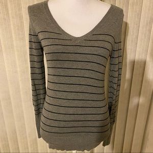 Mossimo Grey Black Striped Stretch Knit V-Neck Long Sleeve Shirt